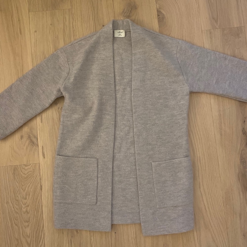 Gray Aritzia sweater